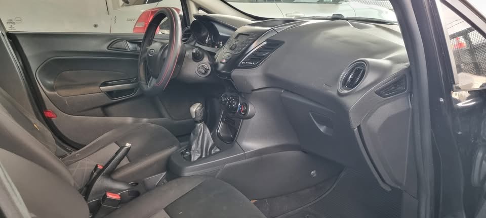 FORD FIESTA 1.6 NAFTA